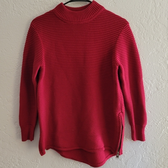 UNIF x Urban Outfitters Sweater Size Small - Picture 1 of 5